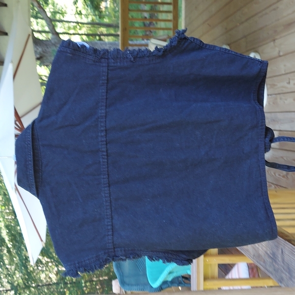 Ladies Bikers Edge Black Cut of Sleeve Button Down Sexy Cropped Tie Top Sz XL - Picture 5 of 5